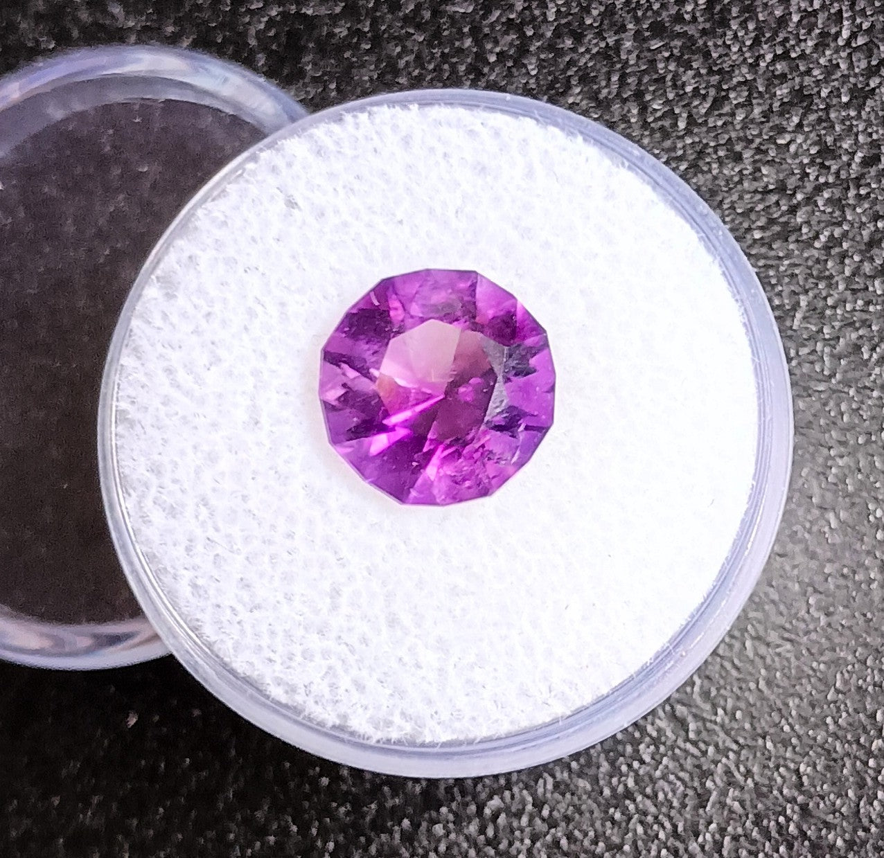 HBM-FS-14 Beautiful Faceted Amethyst Gemstone