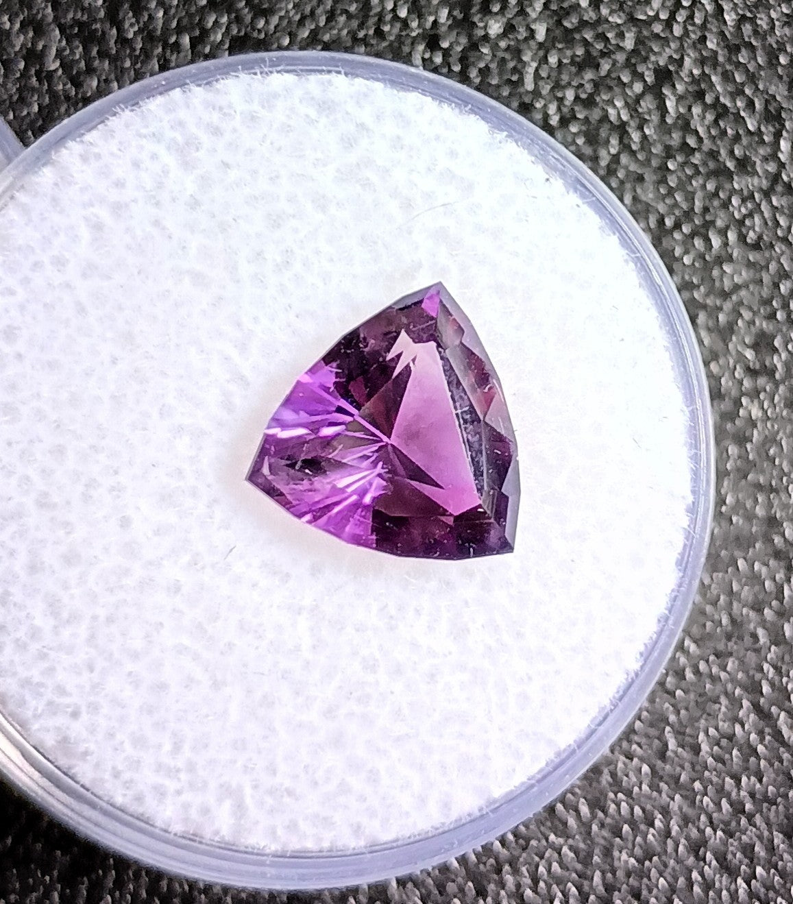 HBM-FS-04  Amazing Faceted Amethyst Gemstone