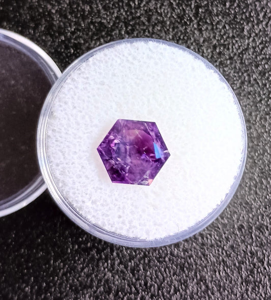 HBM-FS-10  Beautiful Faceted Amethyst Gemstone