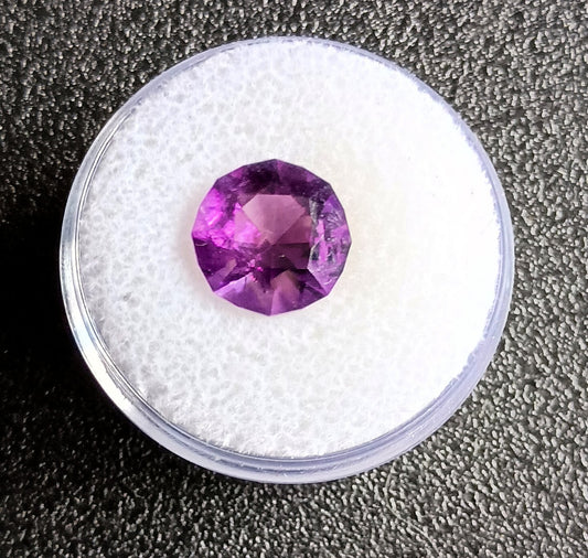 HBM-FS-14  Beautiful Faceted Amethyst Gemstone