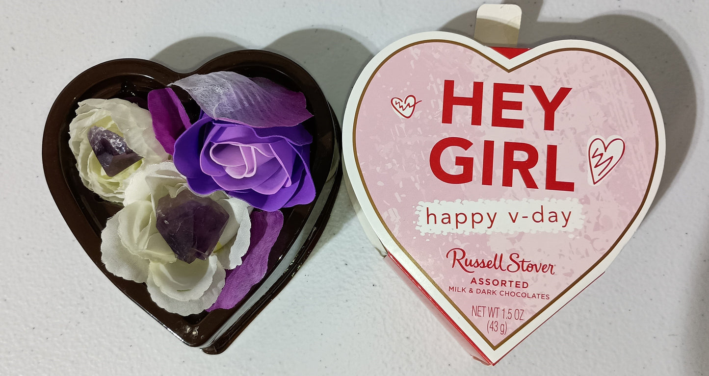 Hey Girl Amethyst Heart Box Kit